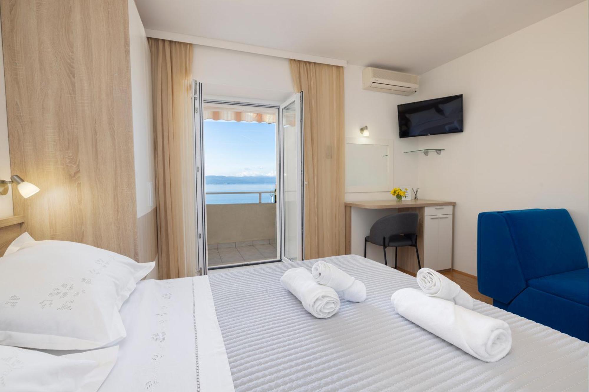 Apartmans Lale Брела Екстериор снимка
