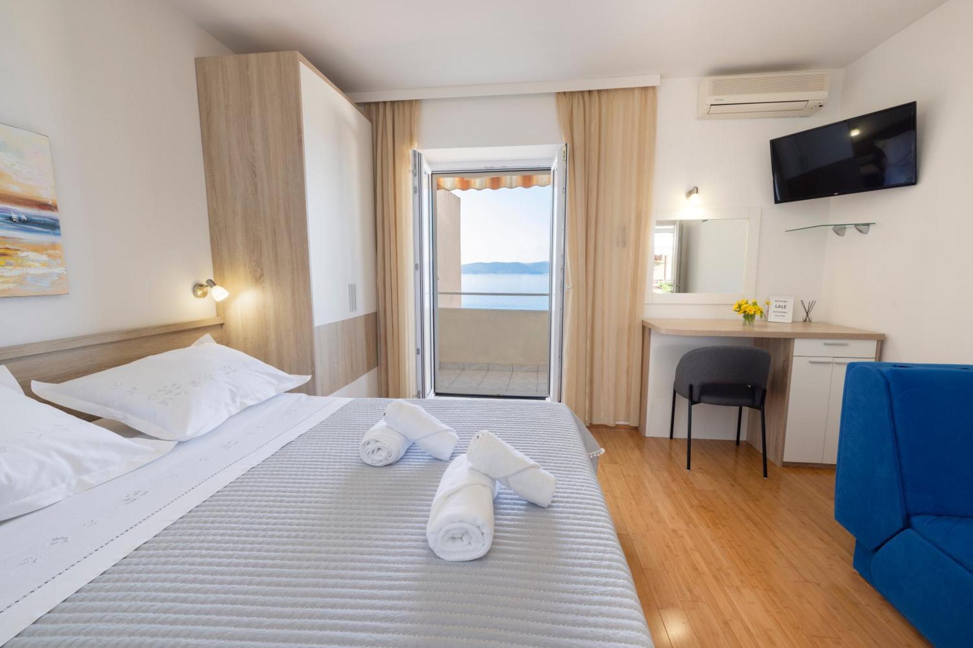 Apartmans Lale Брела Екстериор снимка
